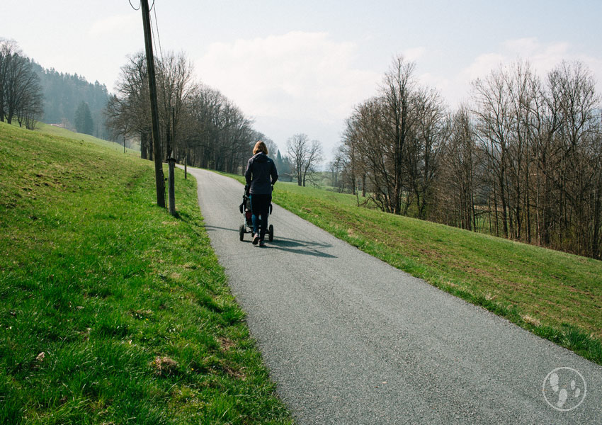 Mit dem Kinderwagen auf dem Tegernseer Höhenweg unterwegs