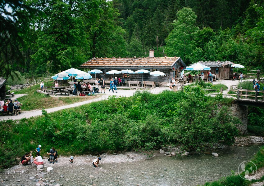 Siebenhütten an der Hofbauernweissach bei Wildbad Kreuth