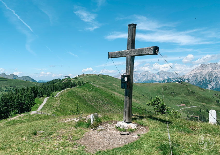 Gipfelkreuz am Scharberkogel