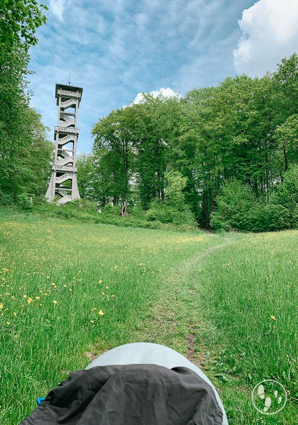 ufstieg zum Aussichtspunkt mit Kinderwagen