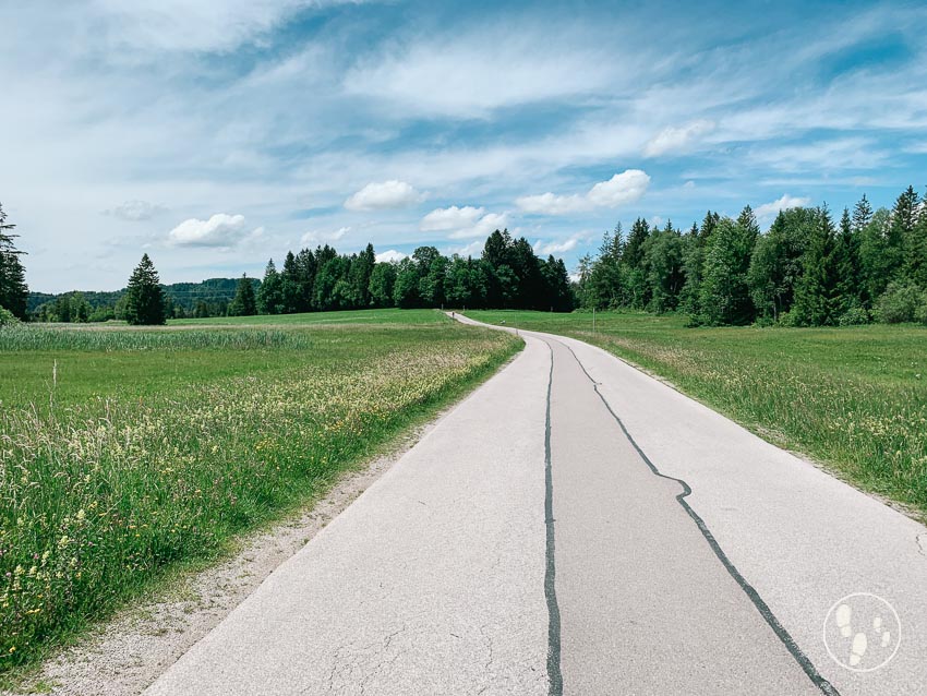 Straße am Kirchsee